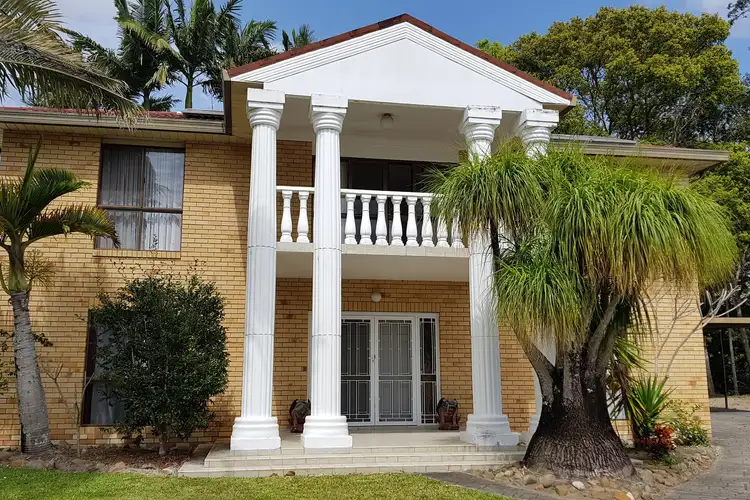 4 Whitsunday Drive, Currumbin Waters QLD 4223