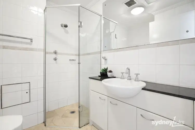 Fifth view of Homely apartment listing, 24/244-246 William Street, Potts Point NSW 2011