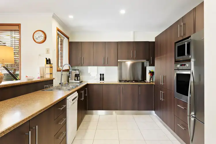 Fifth view of Homely house listing, 10 Roxy Court, Old Reynella SA 5161