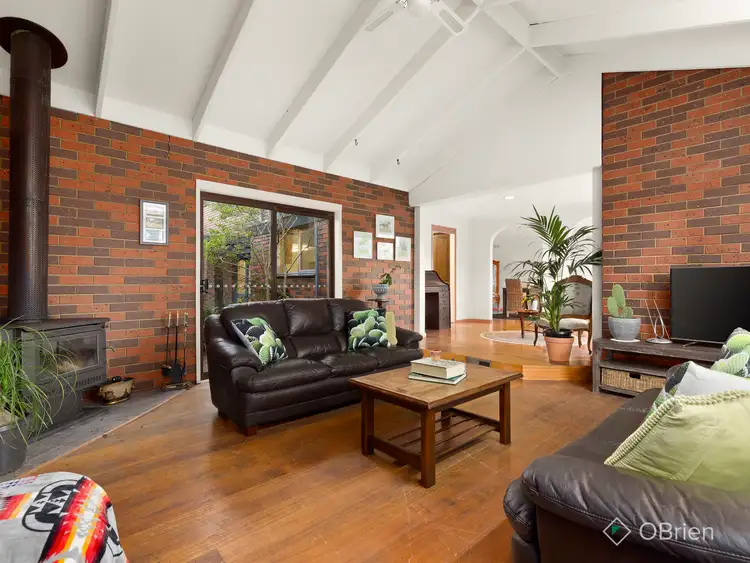 Second view of Homely house listing, 2 Albany Court, Wantirna VIC 3152