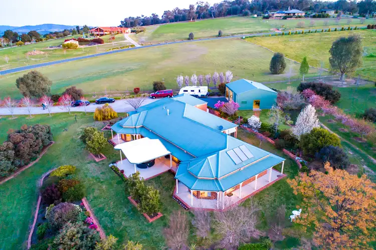 Second view of Homely house listing, 125 Alexandra Way, Table Top NSW 2640