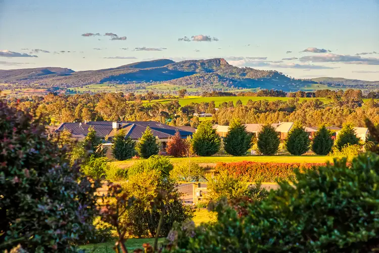 Third view of Homely house listing, 125 Alexandra Way, Table Top NSW 2640