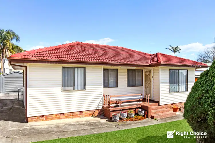 4 Ponsford Street, Warilla NSW 2528