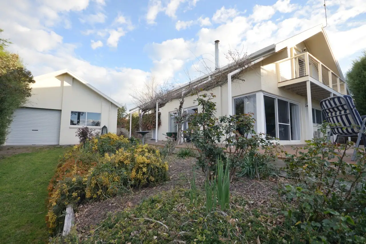 Main view of Homely house listing, 6 The Boulevarde, Wy Yung VIC 3875