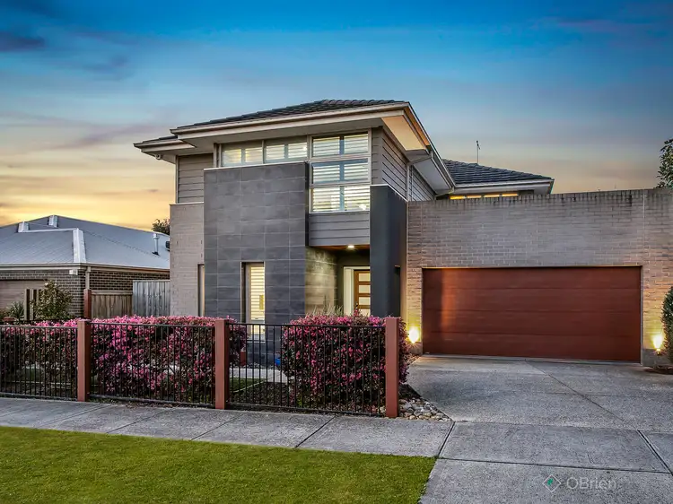 11 Kooyong Close, Officer VIC 3809