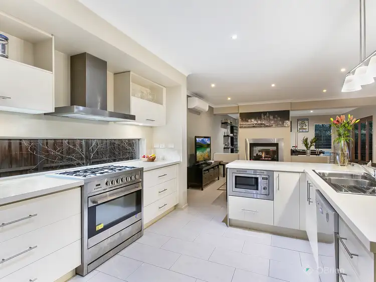 Second view of Homely house listing, 11 Kooyong Close, Officer VIC 3809