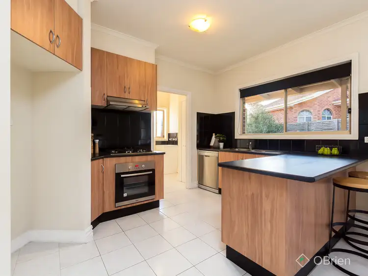 Fifth view of Homely house listing, 1 Goodenia Place, Hillside VIC 3037