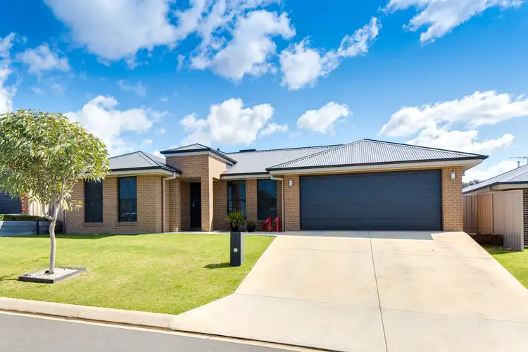 Main view of Homely house listing, 41 Lawson Circuit, Lavington NSW 2641