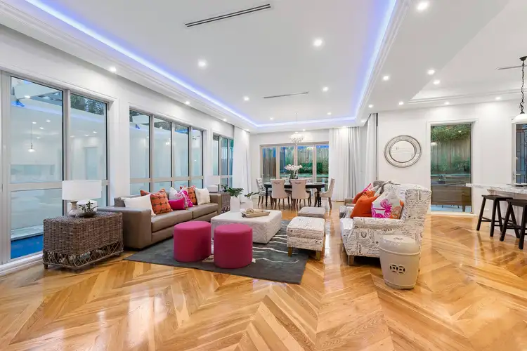Second view of Homely house listing, 10 Bulleen Road, Balwyn North VIC 3104