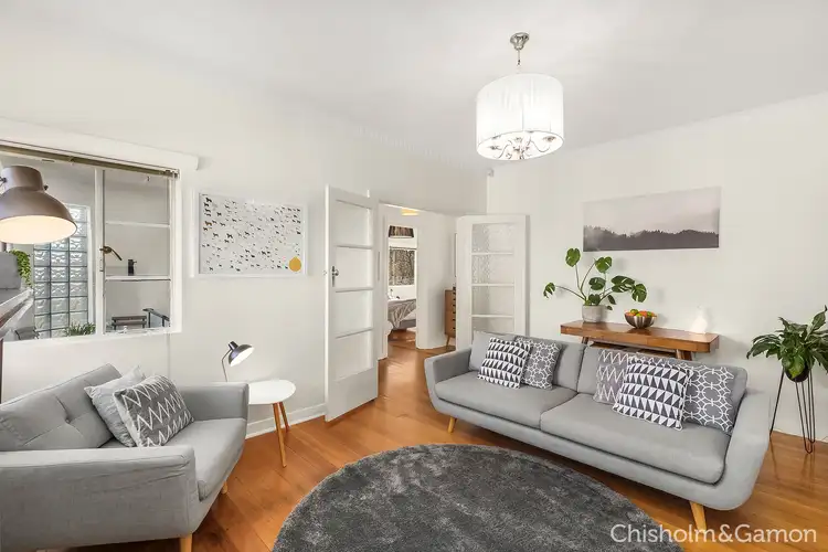 Third view of Homely apartment listing, 3/2 Southey Street, Elwood VIC 3184