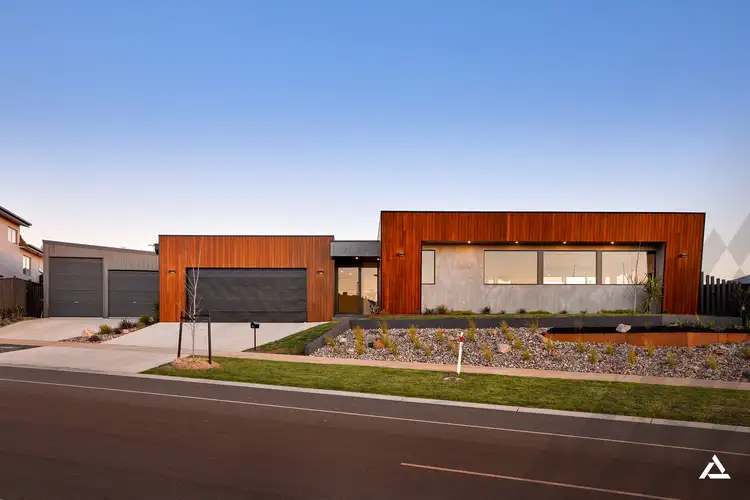 14 Emberwood Road, Warragul VIC 3820