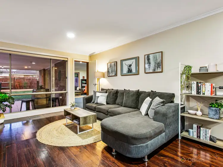 Fourth view of Homely house listing, 19 Greendale Court, Narre Warren VIC 3805