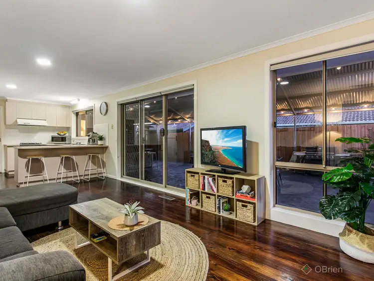 Fifth view of Homely house listing, 19 Greendale Court, Narre Warren VIC 3805