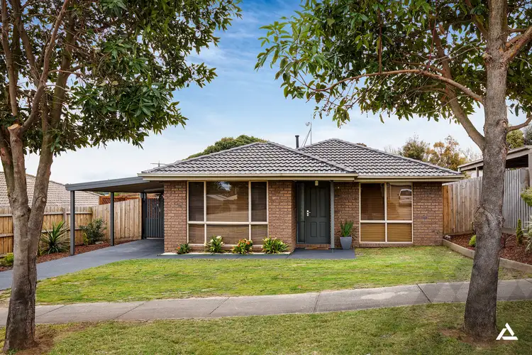17 Helen Street, Drouin VIC 3818