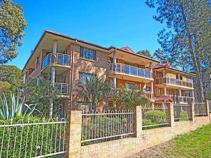 Main view of Homely unit listing, 2/292-300 Stacey Street, Bankstown NSW 2200