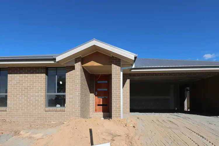 Main view of Homely house listing, 8 McDowell Street, Wodonga VIC 3690