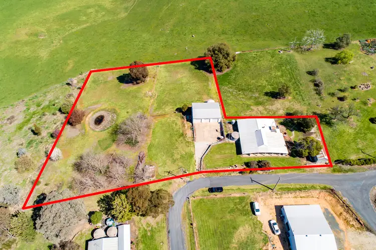 Second view of Homely house listing, 3 Lobban Street, Bethanga VIC 3691