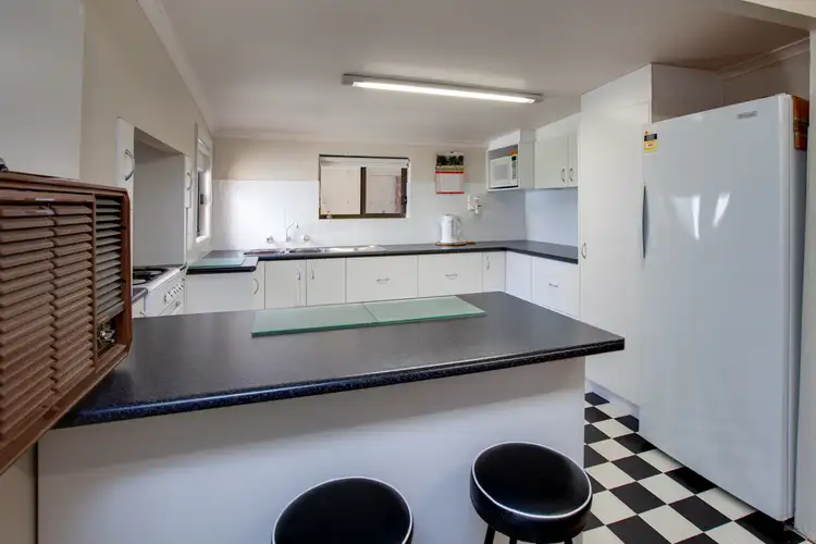 Fifth view of Homely house listing, 3 Lobban Street, Bethanga VIC 3691