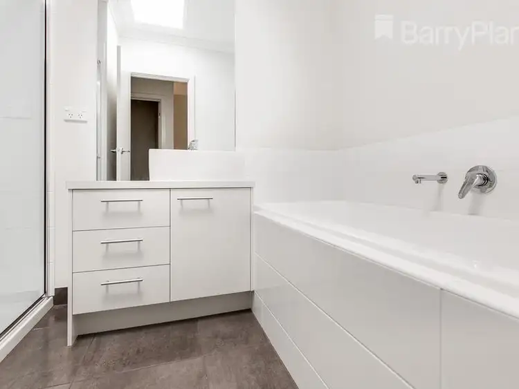 Seventh view of Homely townhouse listing, 31/27 Turva Avenue, Tarneit VIC 3029