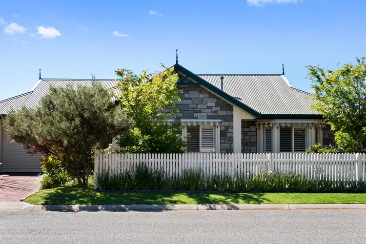2 Primrose Court, Grange SA 5022