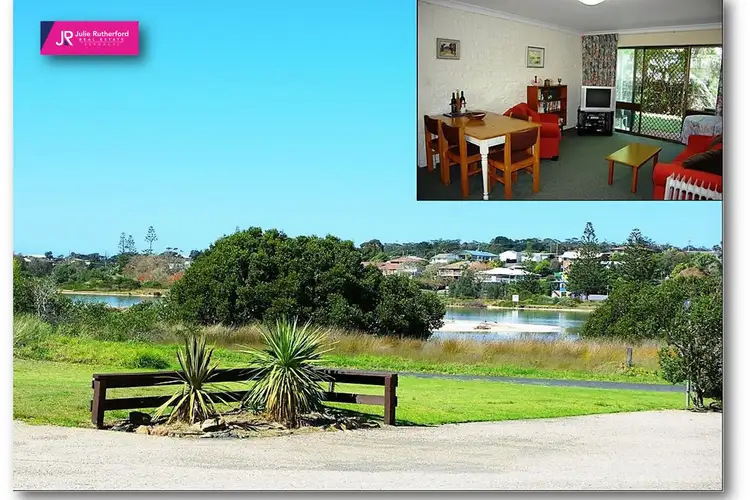 4/8 Narira St, Bermagui NSW 2546