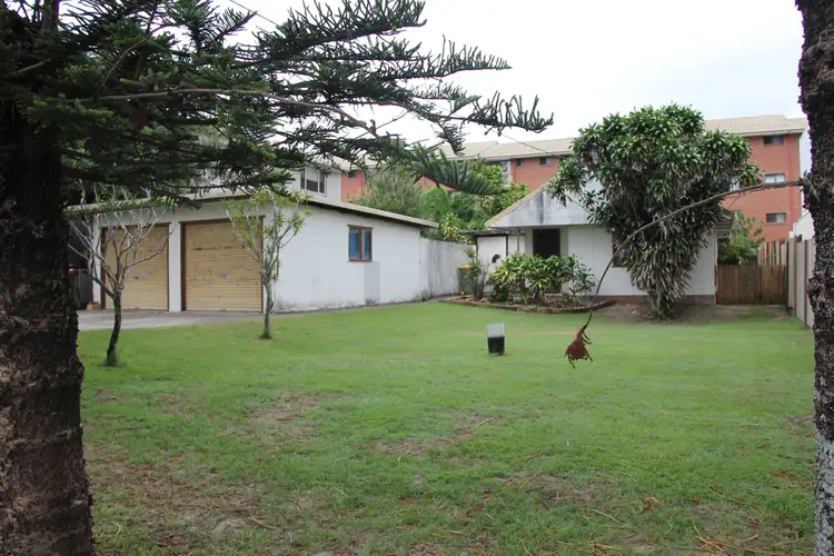 Second view of Homely house listing, 4 Twenty Second Avenue, Palm Beach QLD 4221