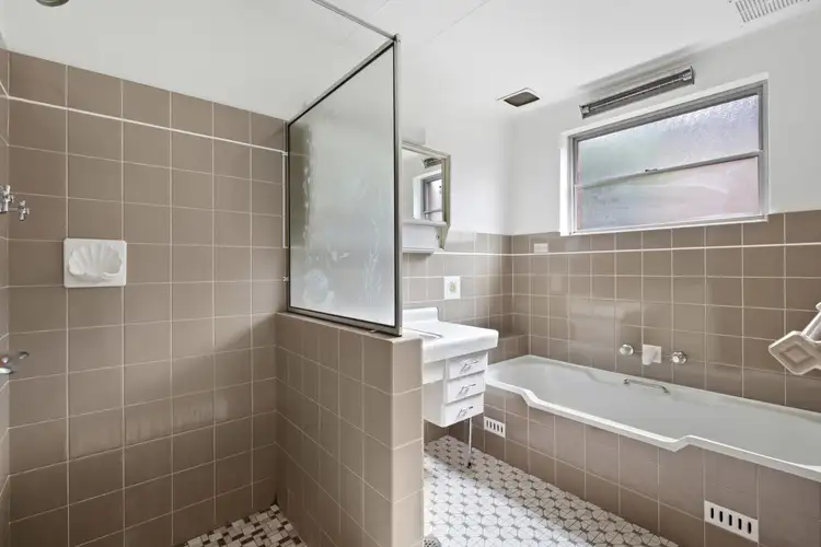 Fourth view of Homely apartment listing, 2/3 Ball Avenue, Eastwood NSW 2122