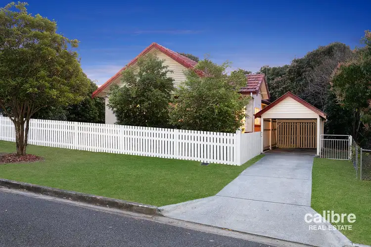 51 Heliopolis Parade, Mitchelton QLD 4053