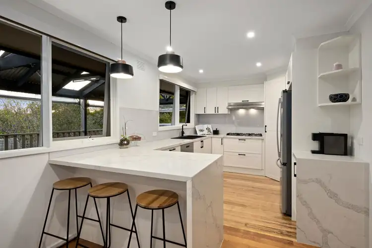 Fifth view of Homely house listing, 4 Almeida Court, Watsonia North VIC 3087