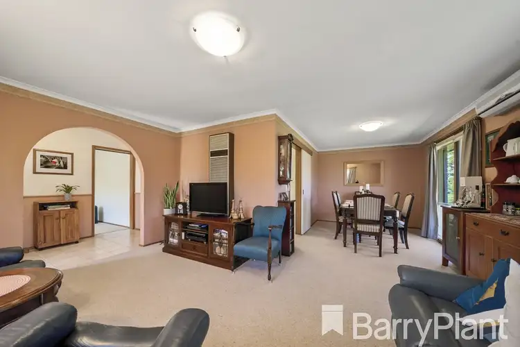 Sixth view of Homely house listing, 7 Arleon Crescent, Cranbourne VIC 3977