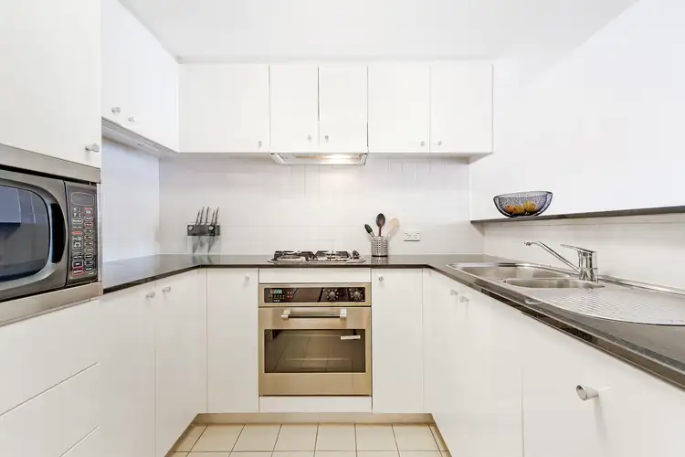 Fifth view of Homely apartment listing, 102/6 Cowper Wharf Roadway, Woolloomooloo NSW 2011