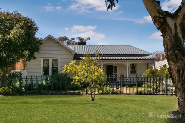 5 Havlin Street East, Kennington VIC 3550