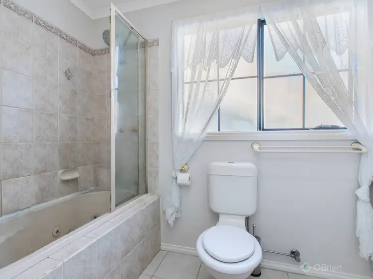 Sixth view of Homely house listing, 4/40-44 Warrawong Drive, Berwick VIC 3806