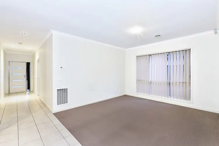 Fifth view of Homely house listing, 15 Waterbird Link, Craigieburn VIC 3064