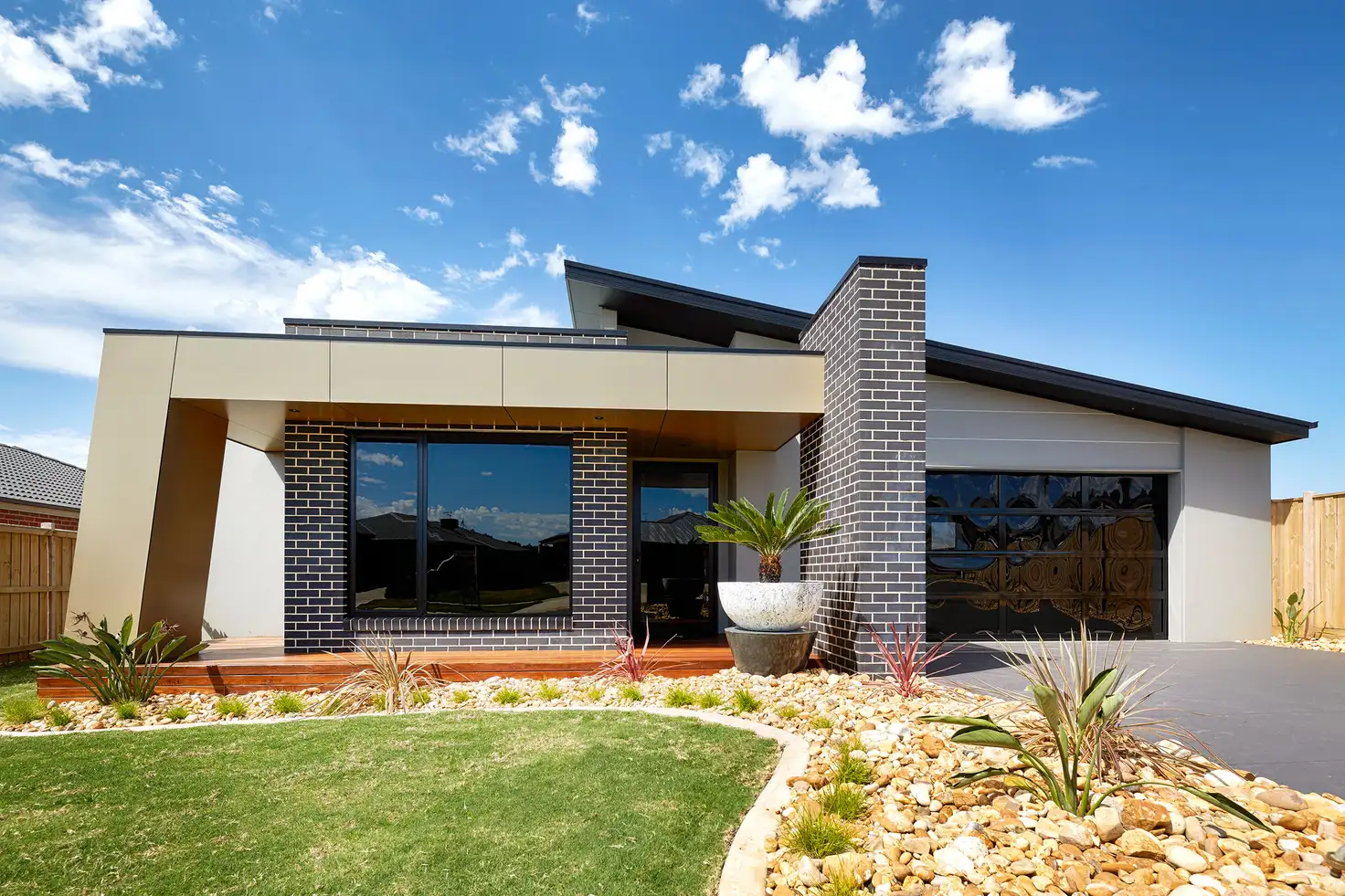 Main view of Homely house listing, 3 Huntingfield Court, Warragul VIC 3820