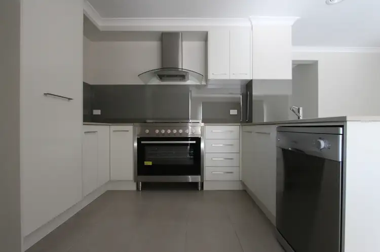 Third view of Homely unit listing, 30 Howell Street, Lalor VIC 3075