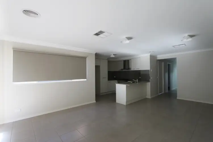 Fifth view of Homely unit listing, 30 Howell Street, Lalor VIC 3075
