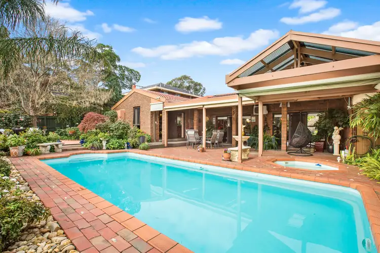 Second view of Homely house listing, 9 Augustines Way, Keilor VIC 3036