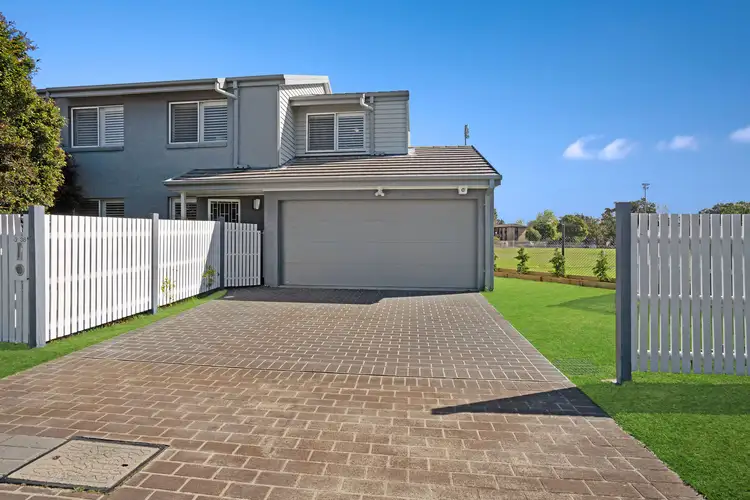 3/36 Churchill Circuit, Hamilton South NSW 2303