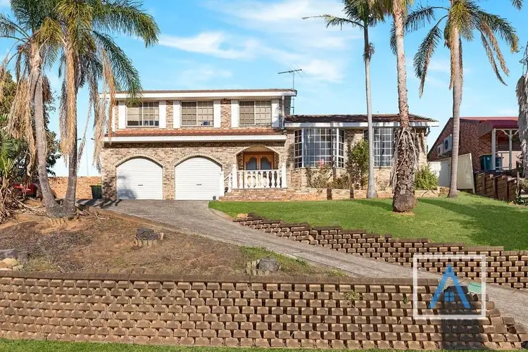 15 Clareville Close, Woodbine NSW 2560
