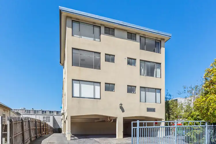11/129 Hyde Street, Footscray VIC 3011