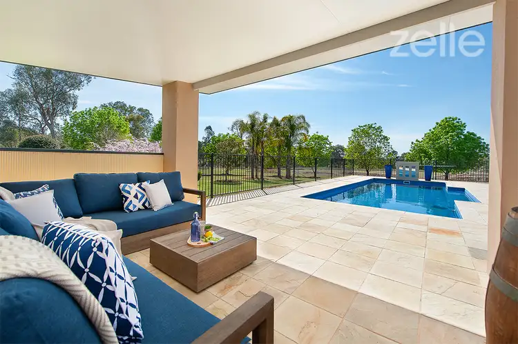 27 Annapurna Lane, Table Top NSW 2640