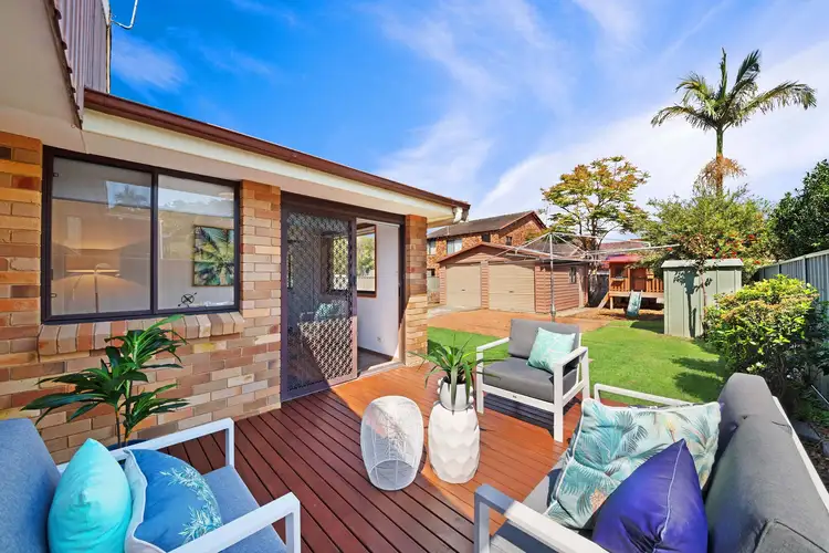 Fourth view of Homely house listing, 17 Noonan Point Avenue, Point Clare NSW 2250