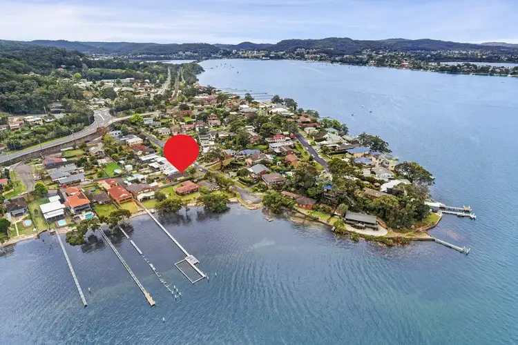 Fifth view of Homely house listing, 17 Noonan Point Avenue, Point Clare NSW 2250