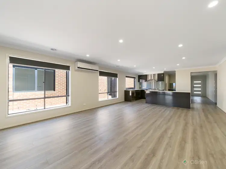 Fifth view of Homely house listing, 17 Lancelot Avenue, Clyde VIC 3978