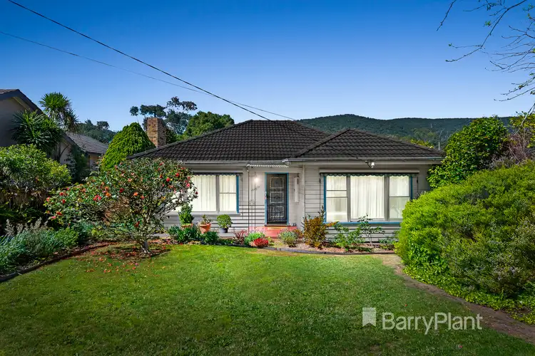 15 Thelma Avenue, Boronia VIC 3155