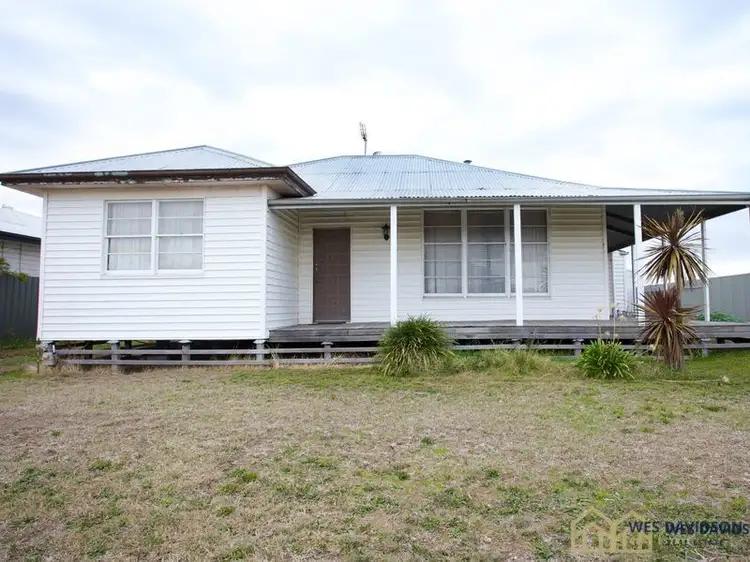 19 Motavu Drive, Horsham VIC 3400