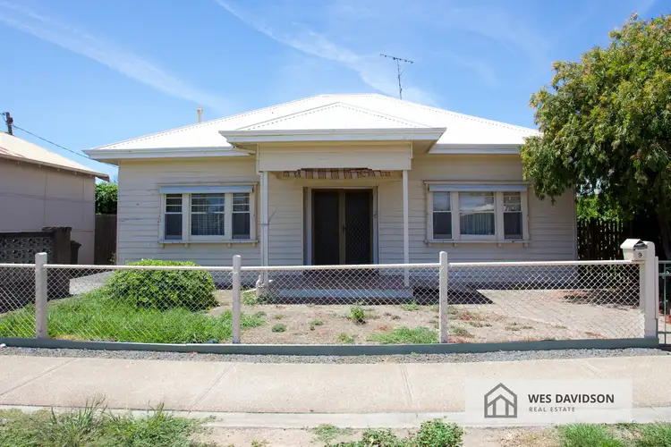 9 McPherson Street, Horsham VIC 3400