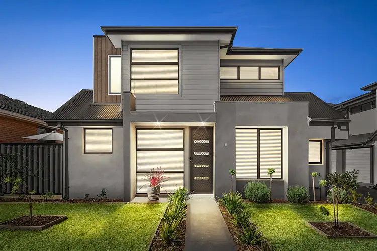 1/14 Collins Avenue, Altona North VIC 3025