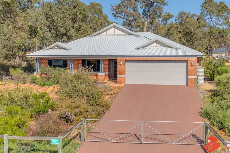 9 Moseri Road, Roleystone WA 6111